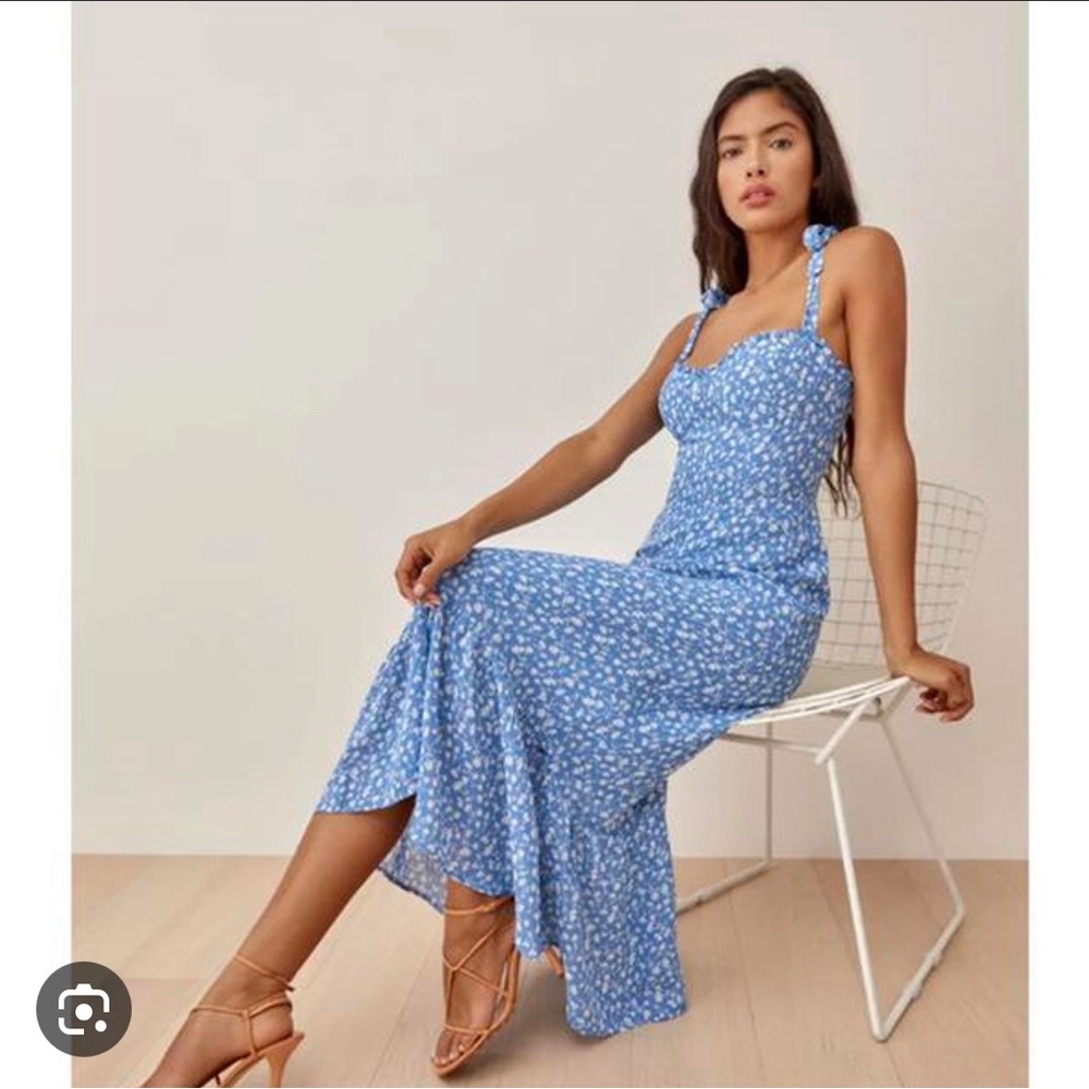 Reformation Nikita Blue and White flowers Dress with bow tie straps - Size 12